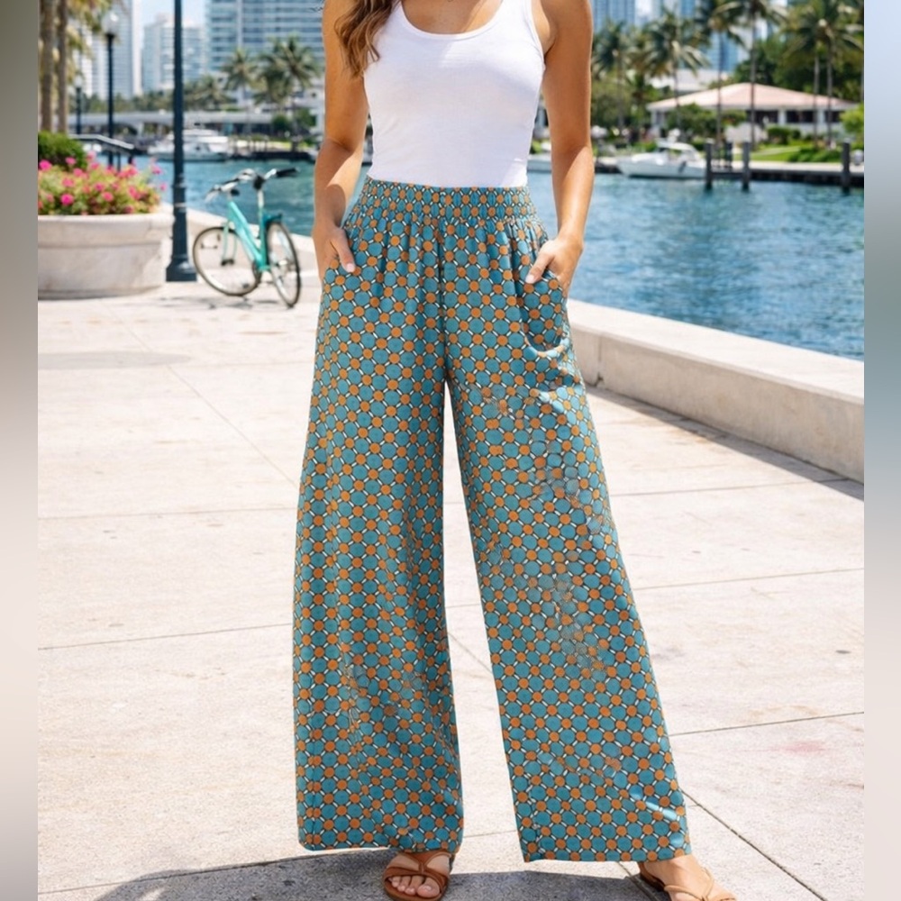 Wide leg Pants